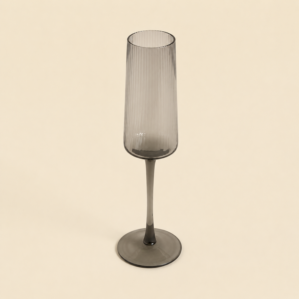 COPA CHAMPAGNE FACETADAS GREY 250 ML