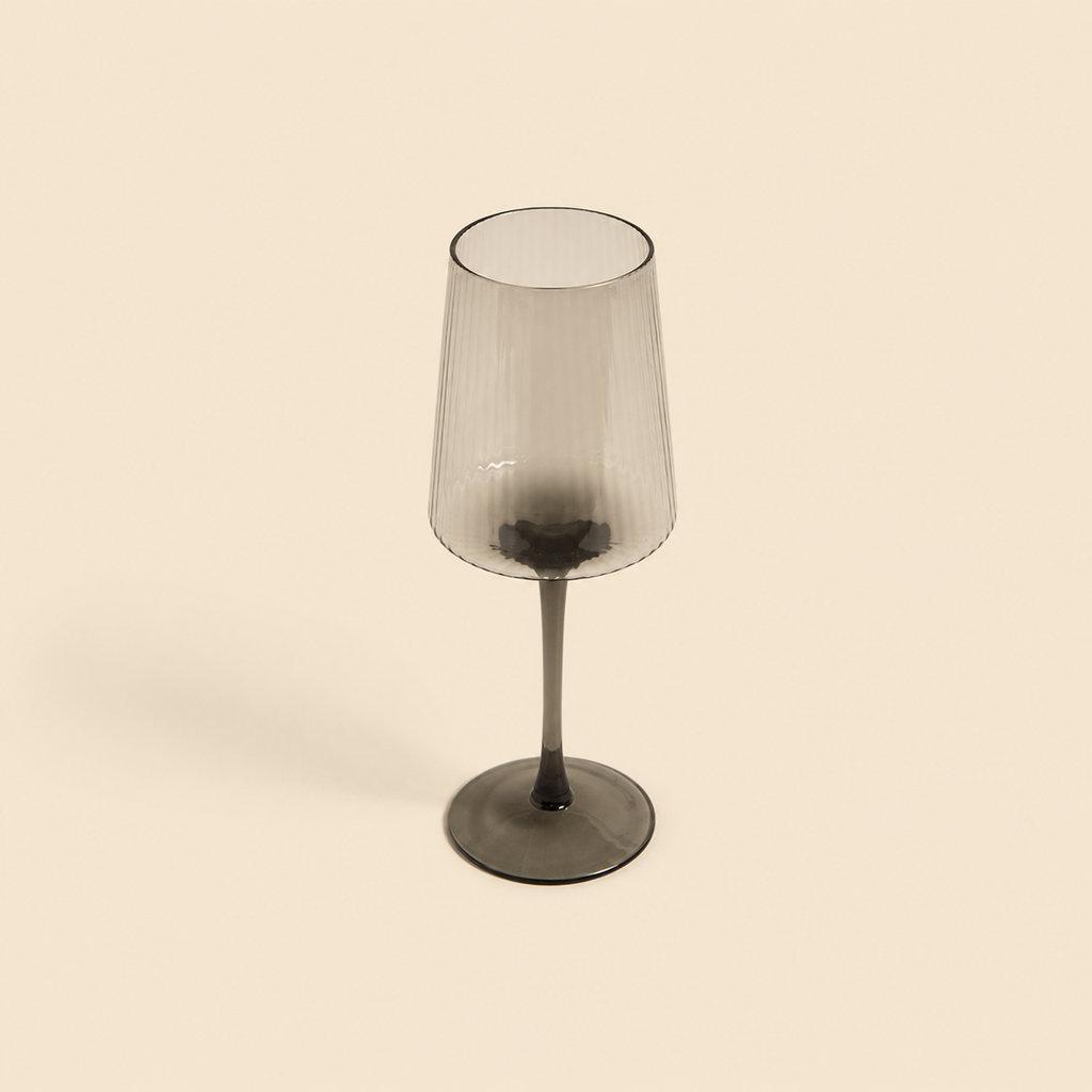COPA FACETADA GREY 430 ML